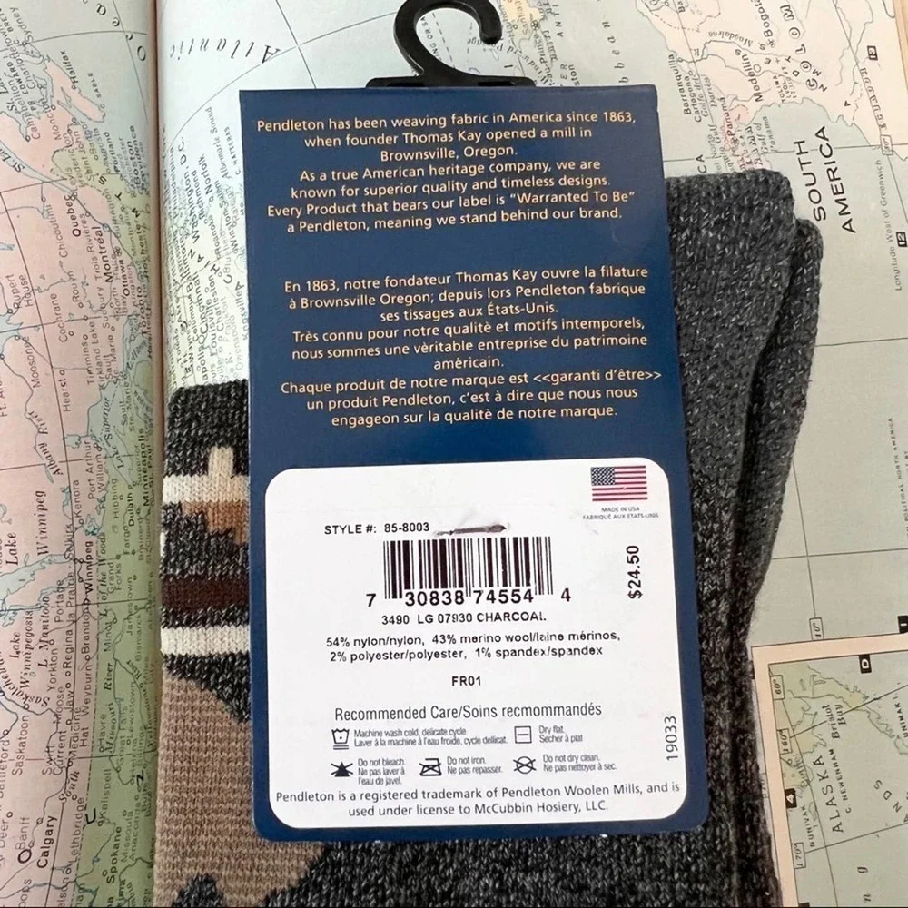 Pendleton NWT Unisex Merino Wool Gray Brown Blend Roaming Bison Camp Crew Socks